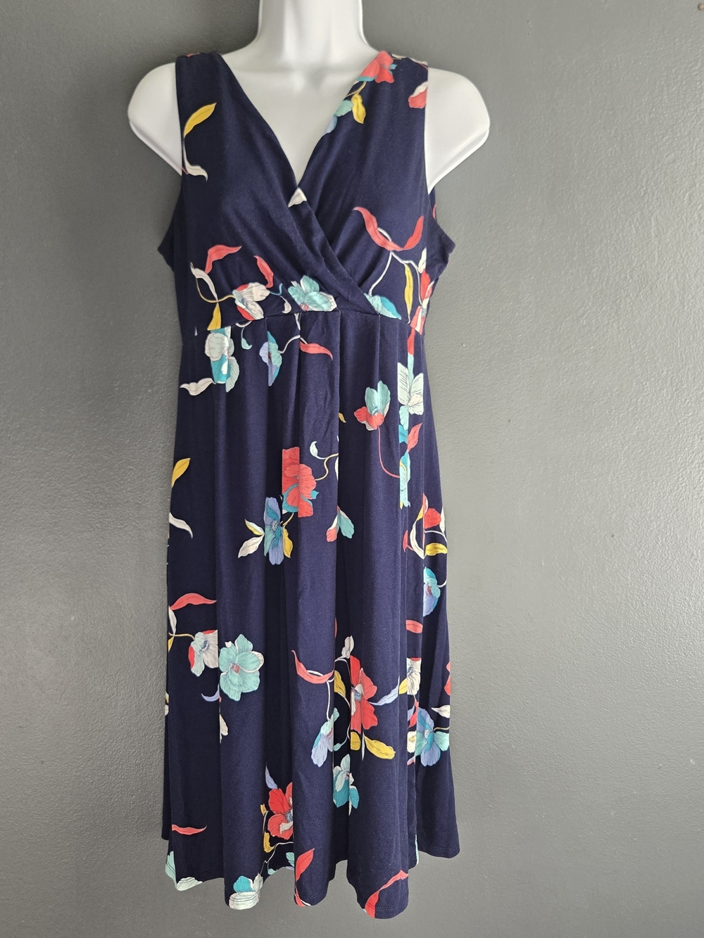 Floral Print V-Neck Wrap Style Whimsical Botanical Summer Dress Medium - Picture 4 of 5